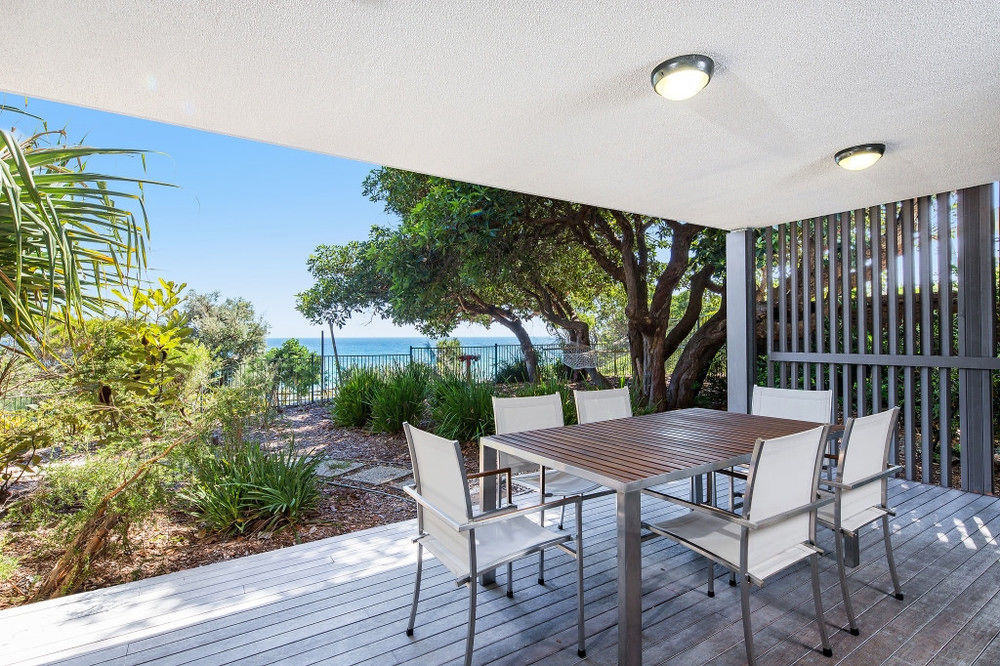 Stradbroke Island Beach Hotel Point Lookout Exterior photo